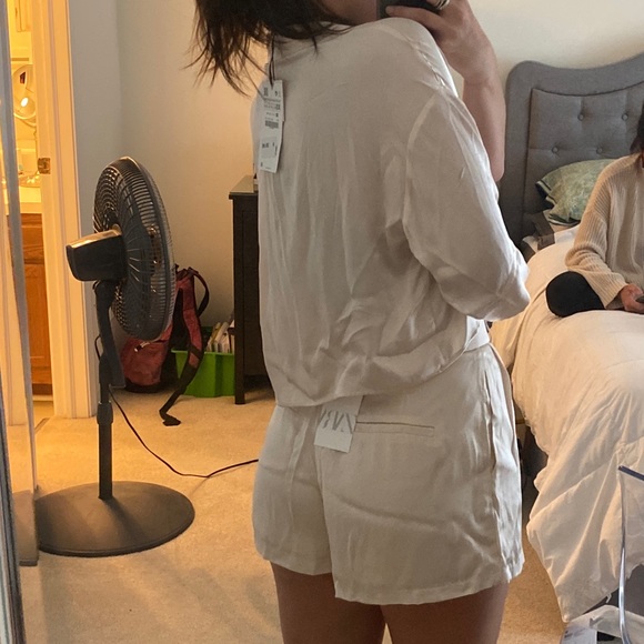 Zara silk set - Picture 2 of 2